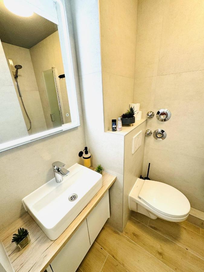 Apartamento Elegant Urban Retreat 05 Maguncia Exterior foto